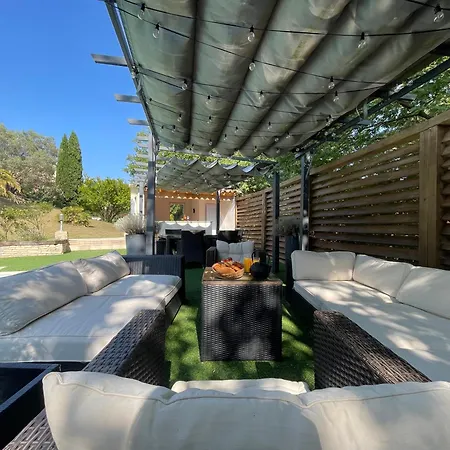 De L'alliance - 12 P - Air Cond - Private Pool - Near Grignan